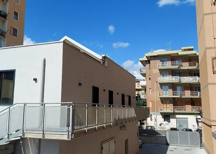 Couette-café 3b Aurora - And Boat 3*